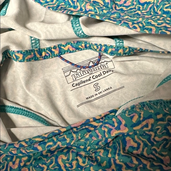 Patagonia nwot Capilene cool daily hoody pullover stretchy blue spring break top - Picture 4 of 6